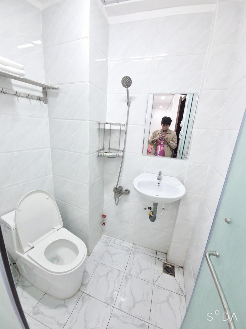 The Hogwarts Vietnam Hotel Ho Chi Minh City Bagian luar foto